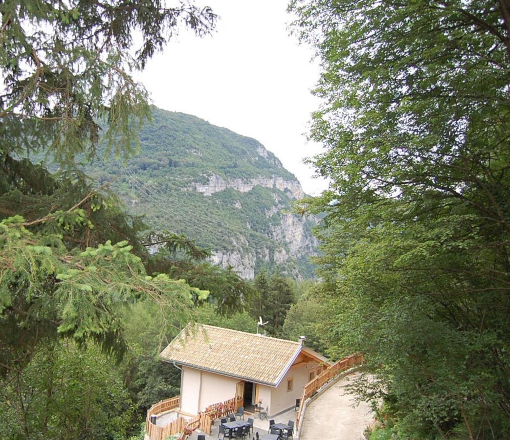 Chalet Torcel Affittacamere San Lorenzo Dorsino Ngoại thất bức ảnh