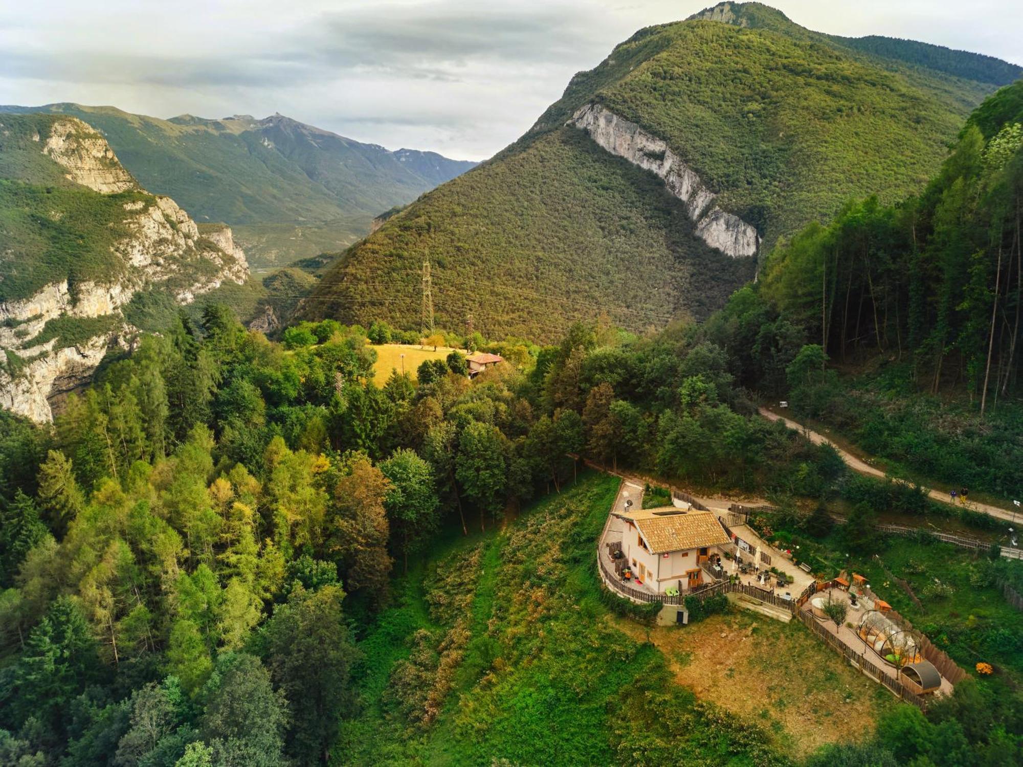 Chalet Torcel Affittacamere San Lorenzo Dorsino Ngoại thất bức ảnh